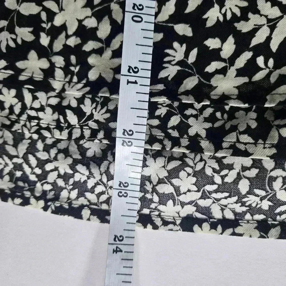 NWT J.Jill smocked waist a line black and white floral skirt sz XL tall - Picture 9 of 9